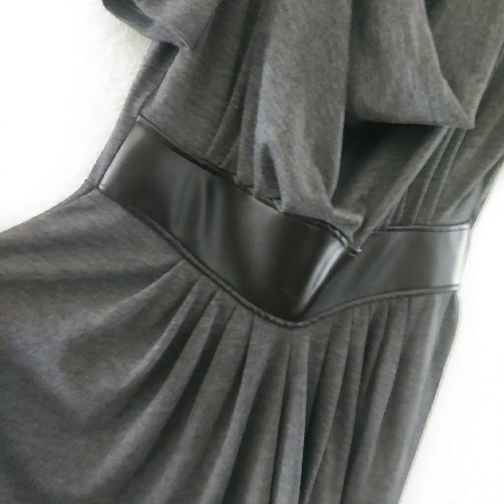 Dress - Picture 6 of 8